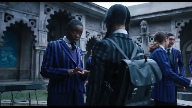 Mercoledì_S01E02_Un triste isolamento