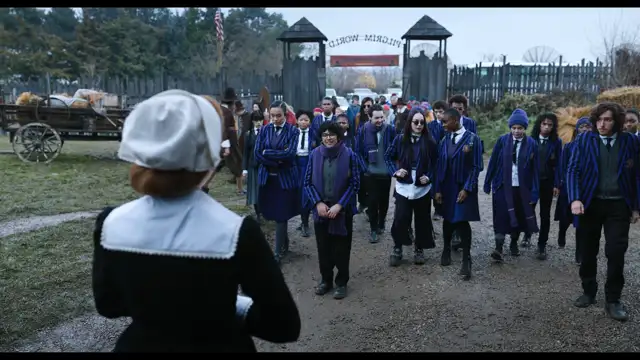 Mercoledì_S01E03_Tristemente amici o nemici